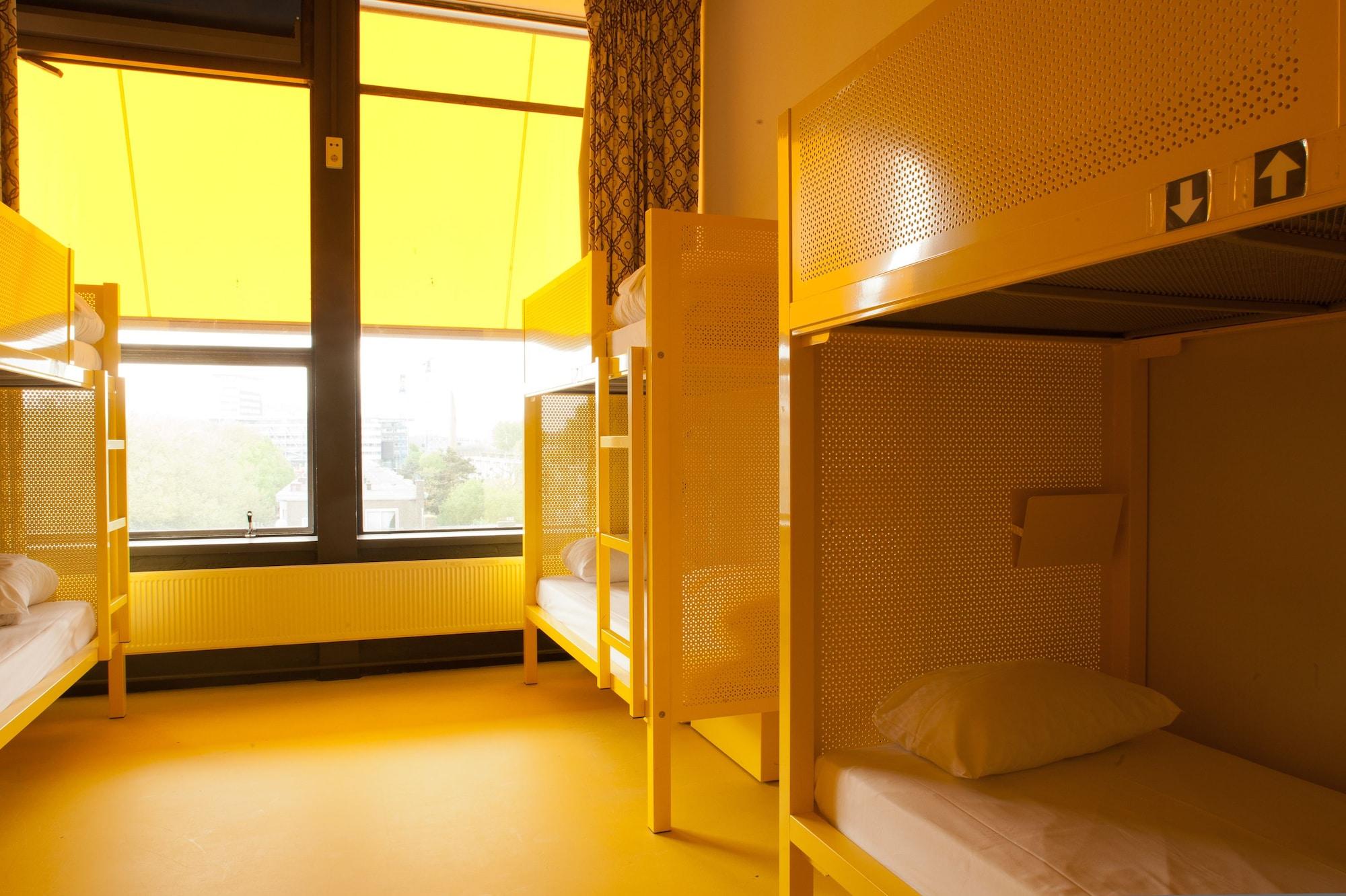 Wow Amsterdam Hostel Exterior photo
