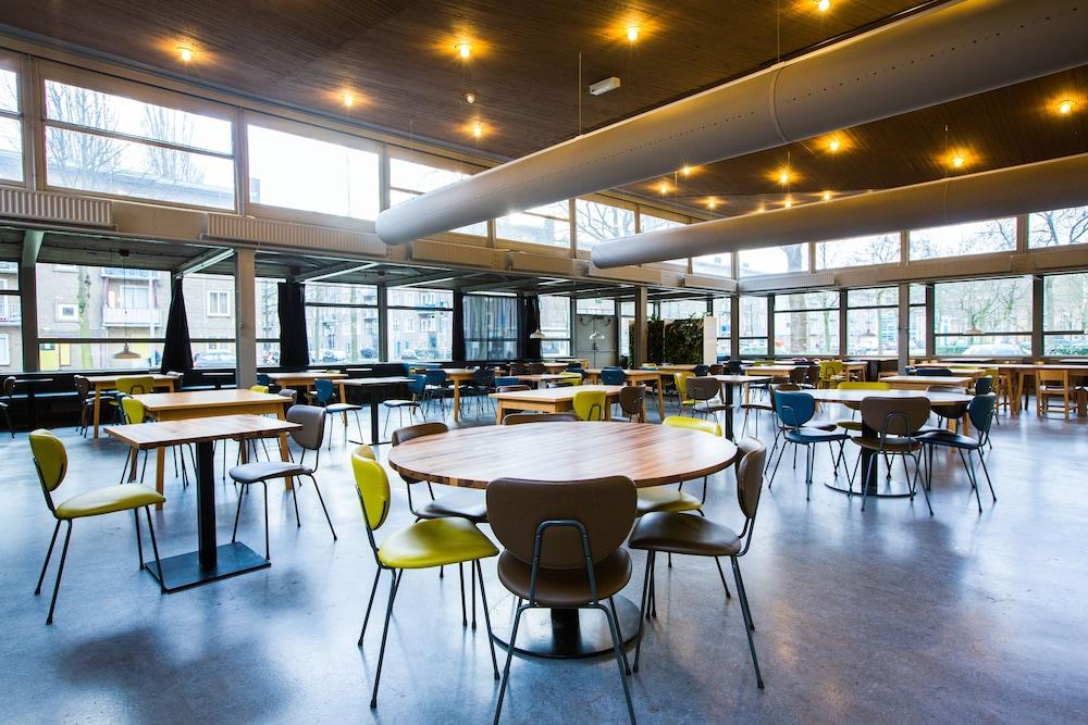 Wow Amsterdam Hostel Exterior photo