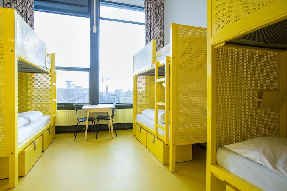 Wow Amsterdam Hostel Exterior photo