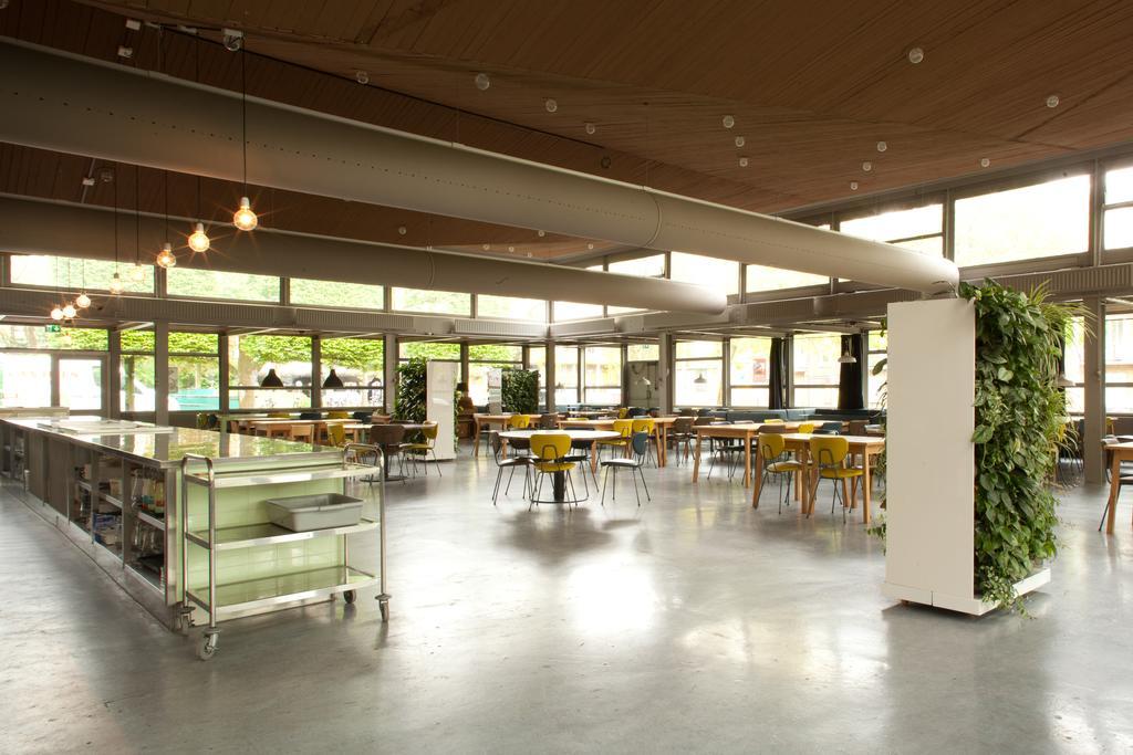 Wow Amsterdam Hostel Exterior photo
