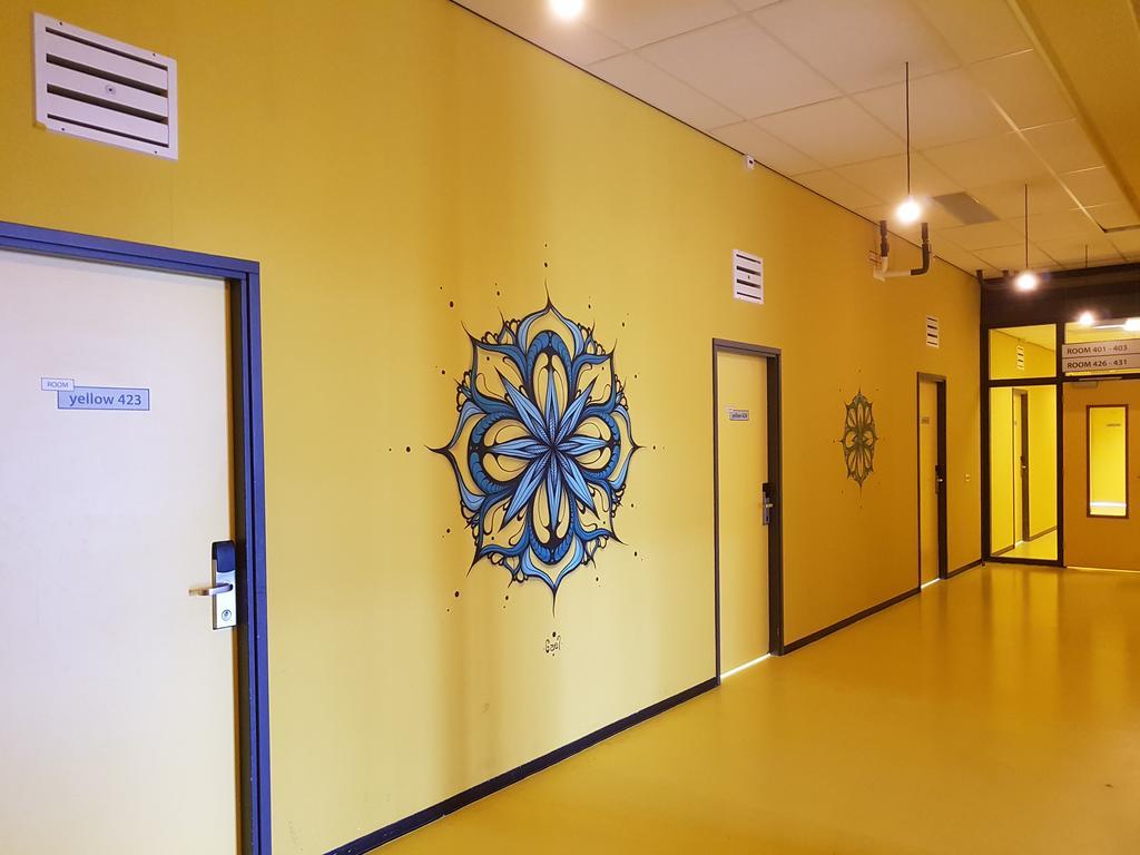 Wow Amsterdam Hostel Exterior photo